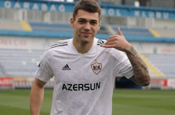 Sumqayıt klubunun yeni transferi Rüstəm Əhmədzadə