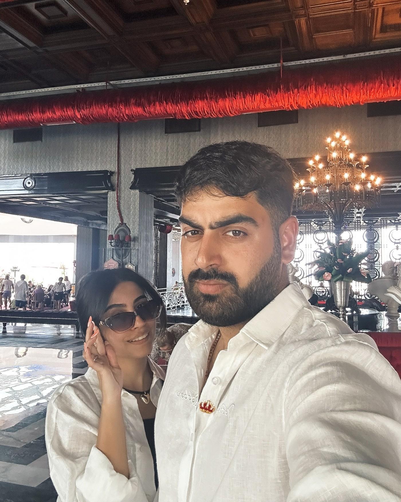 tanınmasına səbəb ola bilər. İstəsən, Xədicənin instaqram strategiyası və blogerlik potensialı haqqında da danışa bilərik.