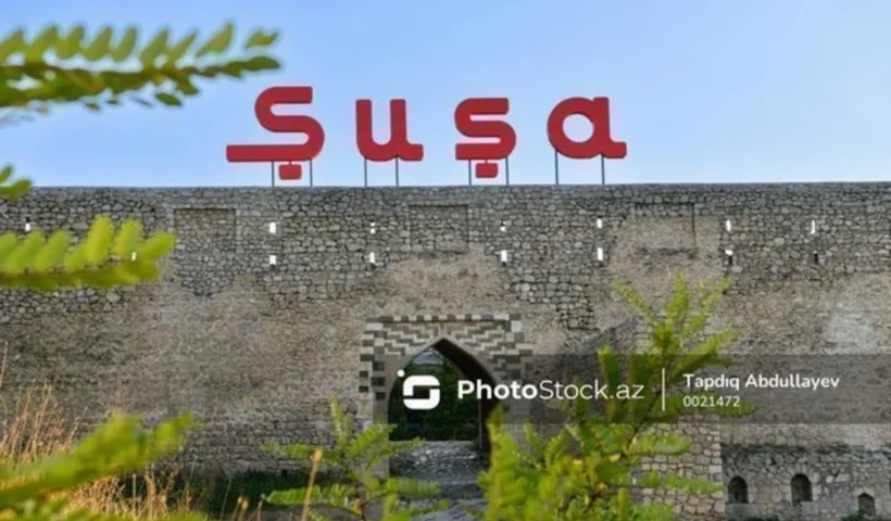 İnnovasiya və Rəqəmsal İnkişaf Agentliyinin təqdim etdiyi bu yenilik, işğaldan azad olunmuş ərazilərə səfər etmək istəyən Azərbaycan vətəndaşları üçün prosesi daha da əlçatan və rahat edir. Gəlin əsas məqamları qısa şəkildə nəzərdən keçirək: